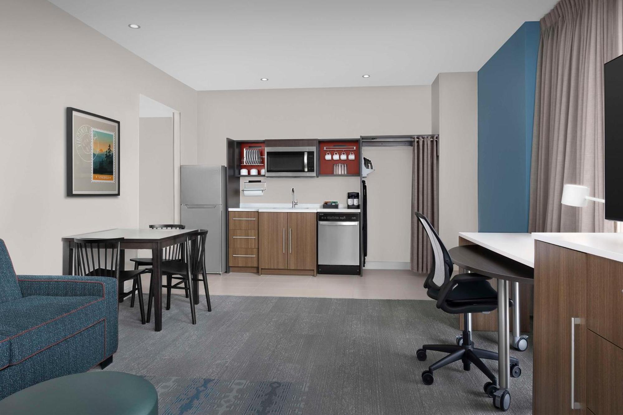 Home2 Suites By Hilton Falls Church Εξωτερικό φωτογραφία