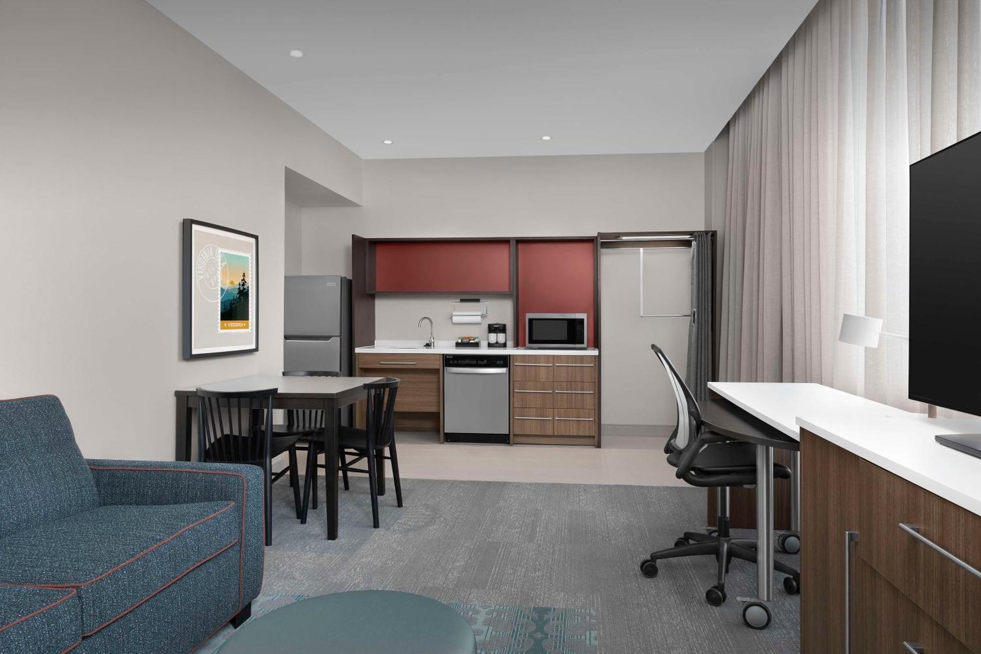 Home2 Suites By Hilton Falls Church Εξωτερικό φωτογραφία